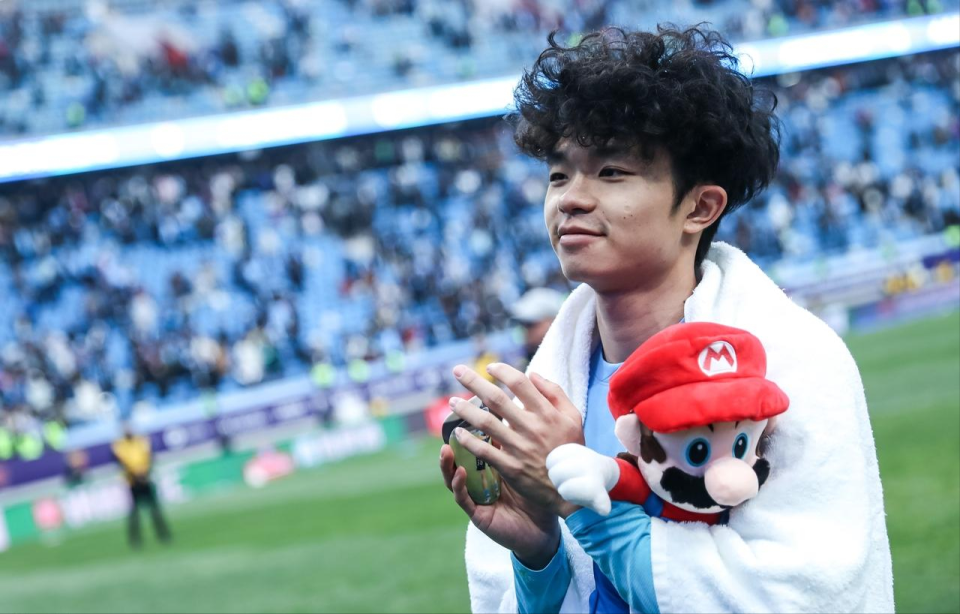 边前卫出身, 球迷并不看 边前卫出身, 球迷并不看