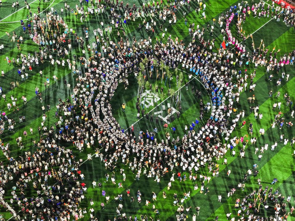 已忙碌了整 已忙碌了整